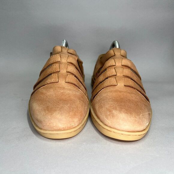 Born Sandals Women's Size 9 Light Brown Leather Hand Crafted Buckle Shoes - Picture 2 of 12